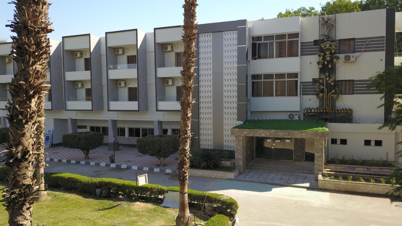 Jewel Assiut Hotel Kültér fotó